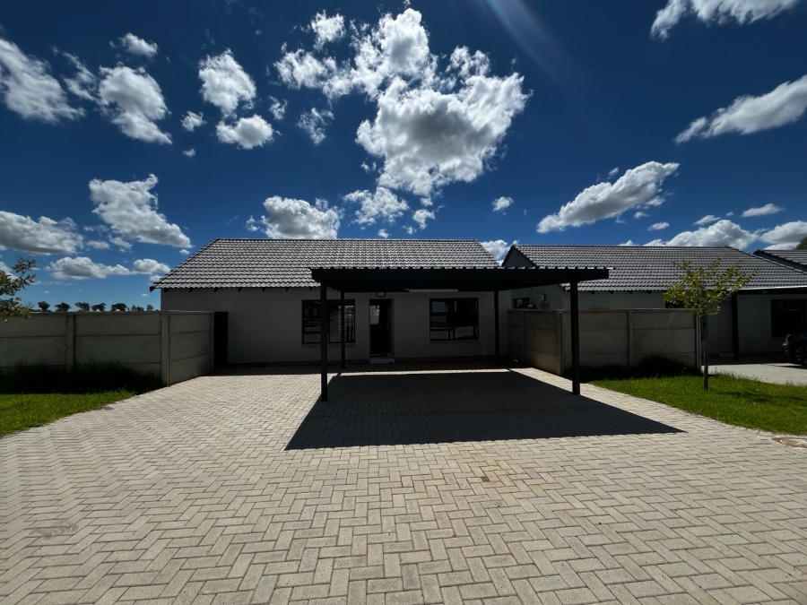3 Bedroom Property for Sale in Pellissier Free State